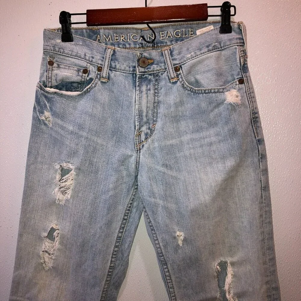 American Eagle Mens Size 28 x 28 Light Wash Blue Distressed Bootcut Denim Jeans